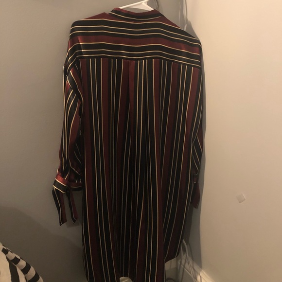 Striped oversized dress - Picture 2 of 2